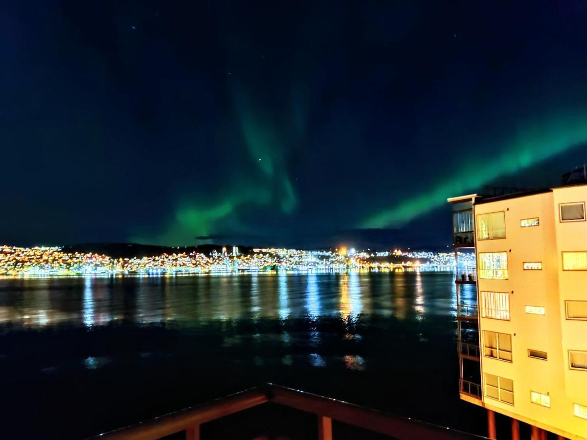 Top Floor Apartment With A Magic View Tromso Bagian luar foto